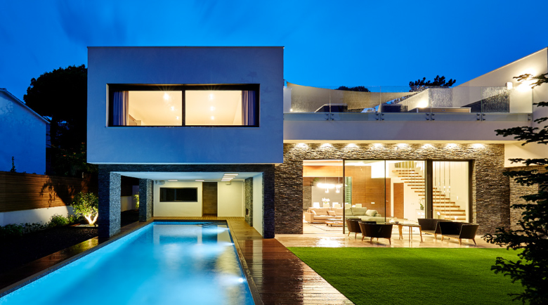 Casa SF con STONEPANEL