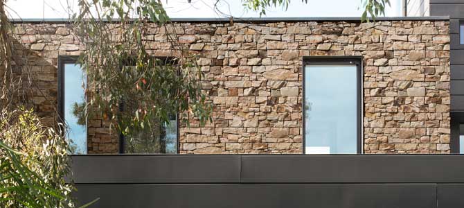 STONEPANEL Marina formado por piedra arenisca