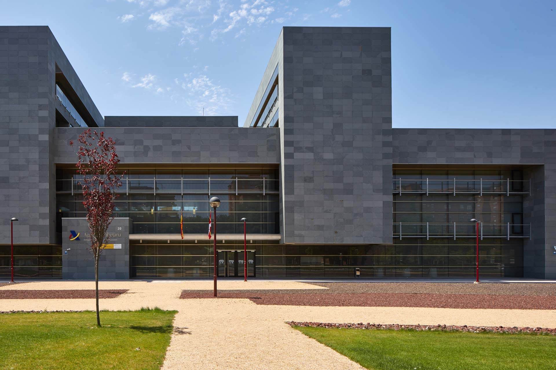 PIZARRA-CELESTE_AGENCIA_TRIBUTARIA_VALLADOLID-(1)