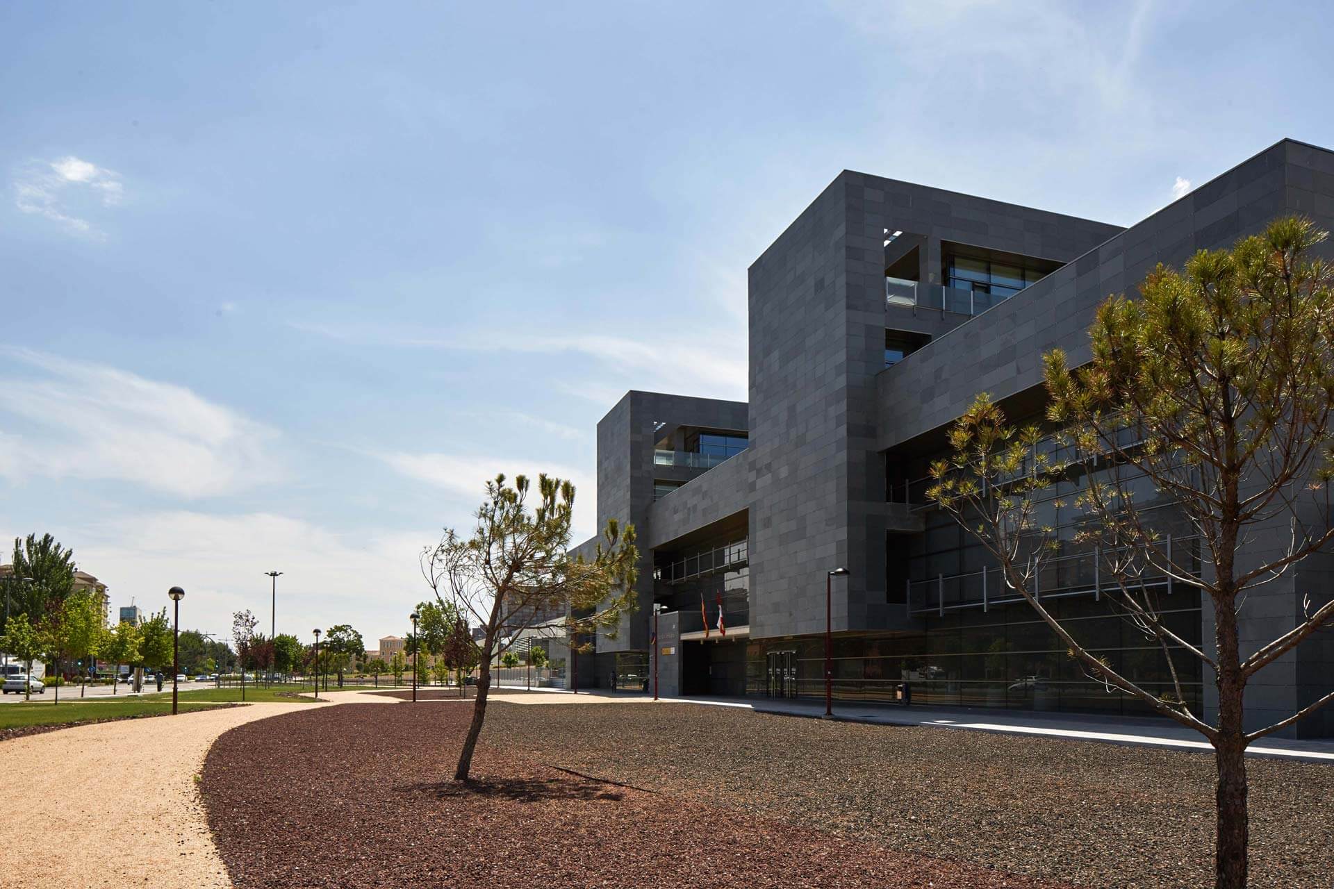 PIZARRA-CELESTE_AGENCIA_TRIBUTARIA_VALLADOLID-(7)