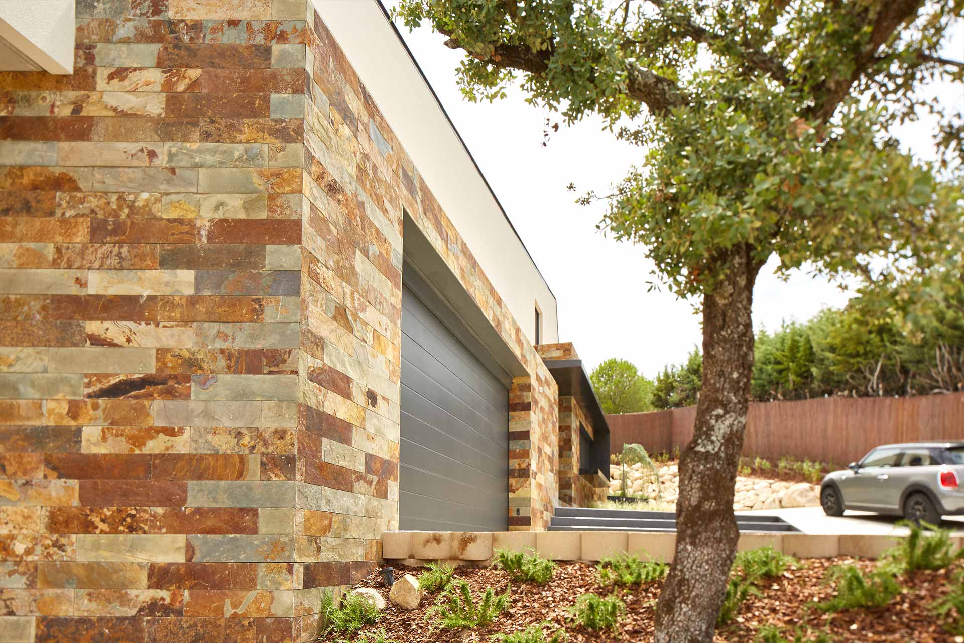 PIZARRA_MULTICOLOR_RUSTICA_CHALET_TORRELODONES_CALLE_TORMES-(18)