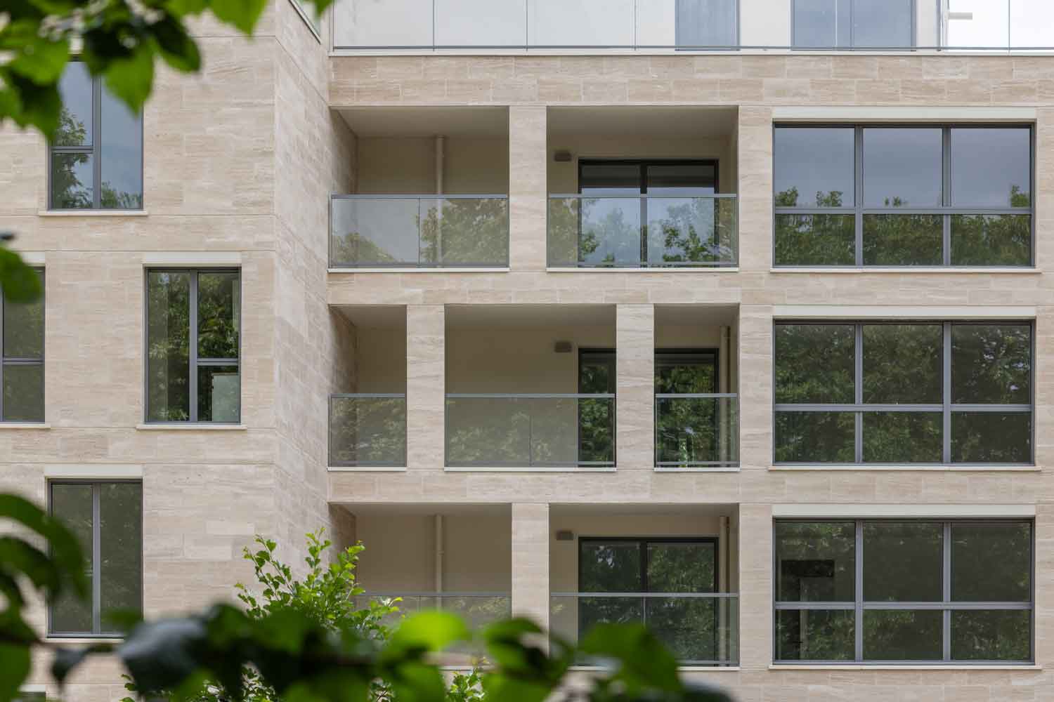Travertino Avellana 5