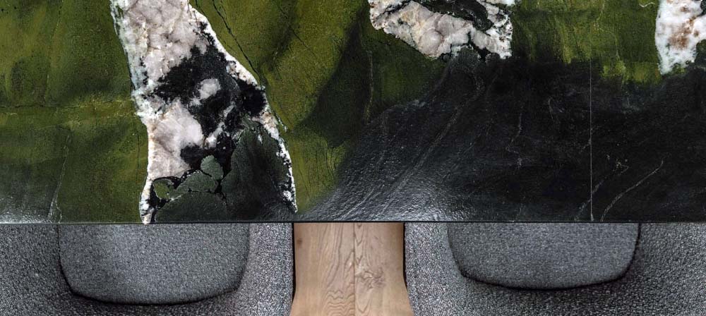 mesa de piedra natural con cuarcita waraira