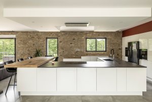 Pared interior revestida con Stonepanel Sylvestre Pared interior revestida con Stonepanel Sylvestre